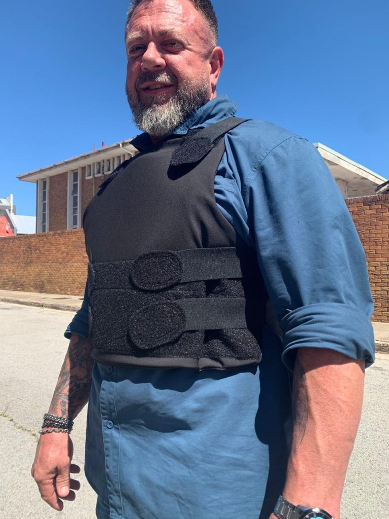 LIGHT WEIGHT BULLETPROOF VEST